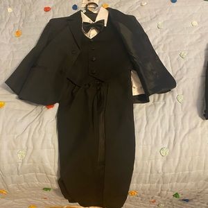 Toddler tuxedo